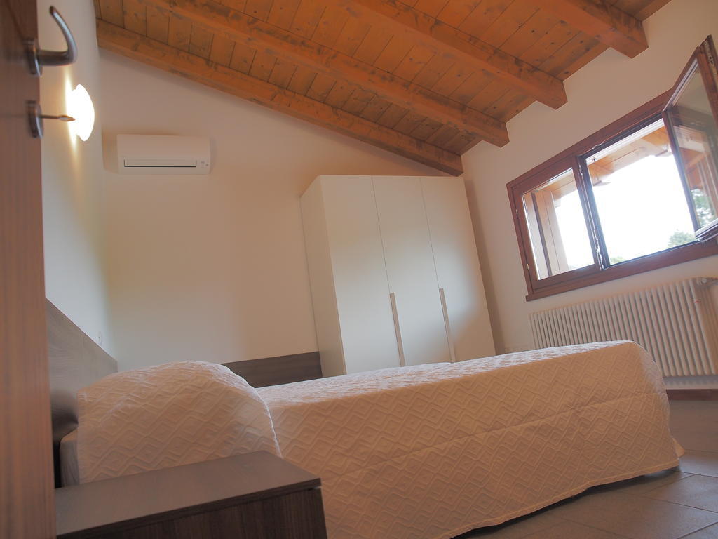 Alloggio Agrituristico Ai Tre Castelli Moruzzo Room photo